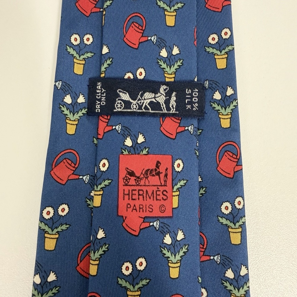 Hermes Men's Tie Watering Can Flowers Blue 7484 IA Silk 3.5" (W) x 56" (L) guc